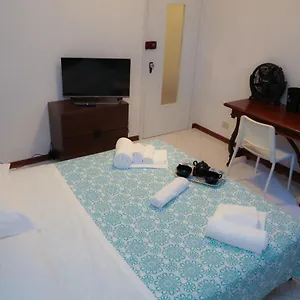 https://guest-house-malaguzzi.emilia-romagnahotels.net